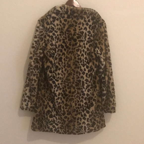 Coat - Picture 3 of 3